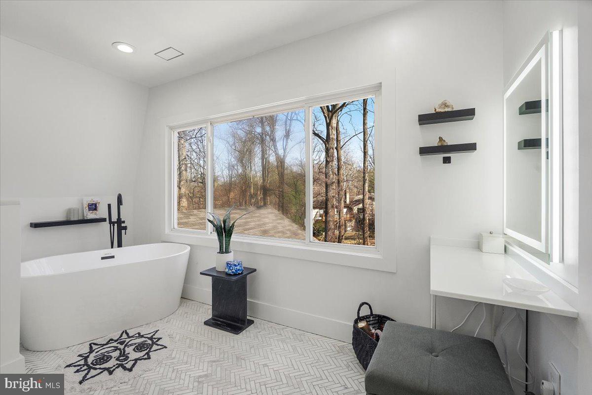 GLEN MILL VILLAGE - Residential