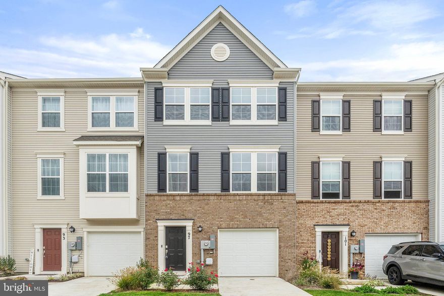 Welcome to this like-new Savannah model townhouse in the desirable Norborne Glebe community, recently completed in 2023 and is move-in ready! The convenience and great feel of a new construction without the wait! This modern home offers an attached one-car garage with convenient interior access to the main level, where you'll find a spacious finished rec room with luxury vinyl plank (LVP) flooring, ample closet space, under-stair storage, and access to the backyard. A half bath on this level adds extra convenience.

The open-concept second level boasts a luxurious kitchen with granite countertops, a breakfast bar, stylish pendant lighting, stainless appliances and so much more. There's plenty of space for entertaining, and the kitchen flows seamlessly into a bright and dining space/living room. 

On the uppermost level, the primary suite offers a serene retreat with a large walk-in closet and  ensuite bath featuring a dual vanity and a private water closet. Two additional generously sized bedrooms are fully carpeted located towards the front of the home, along with a full hall bath and the convenience of an upper-level laundry area.

This home is situated in a community with wonderful amenities which includes a resort-style pool complete with a kid-friendly splash pad and is ideally located near commuter routes, making your daily travels a breeze. Don't miss this opportunity to live in comfort and style in a fantastic neighborhood!