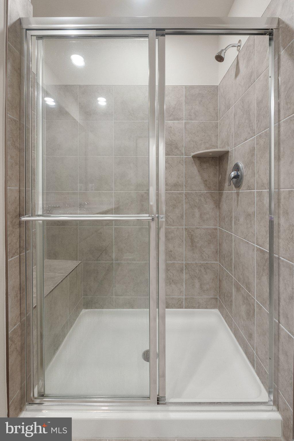 NORBORNE GLEBE - Residential