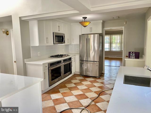 WILLIAMSBURG VILLAGE - Residential Lease