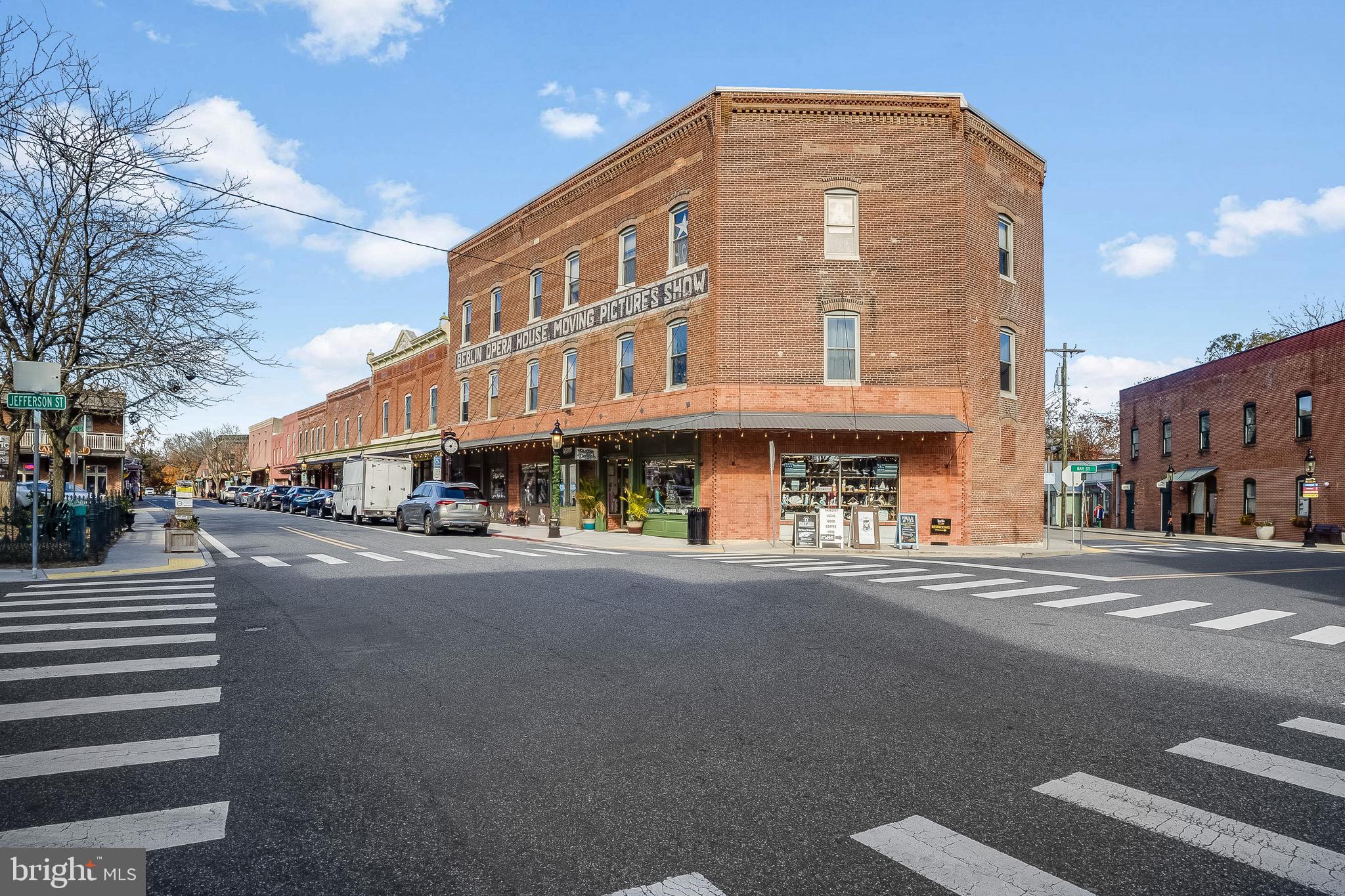 DECATUR FARM - Residential
