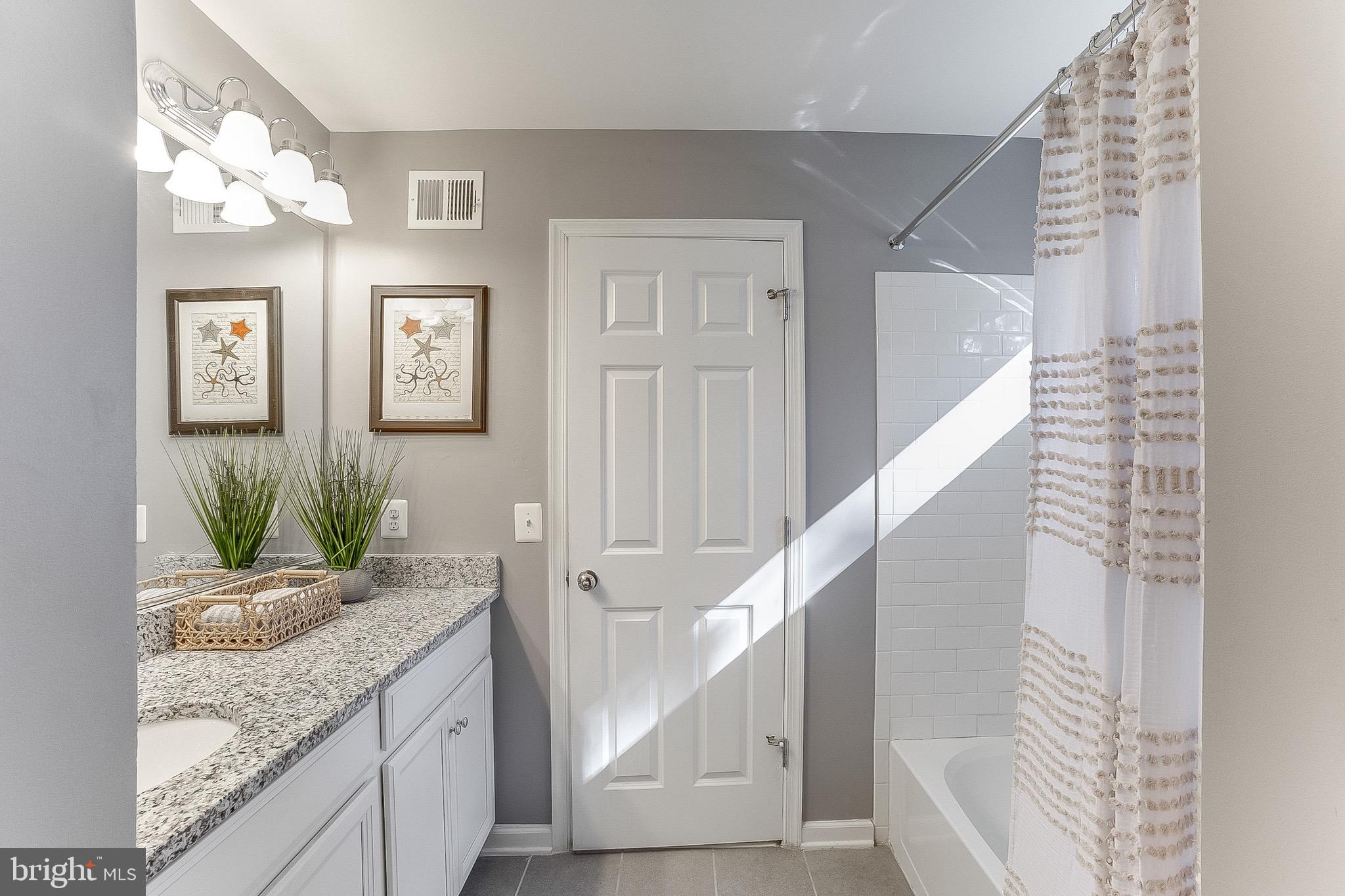 DECATUR FARM - Residential