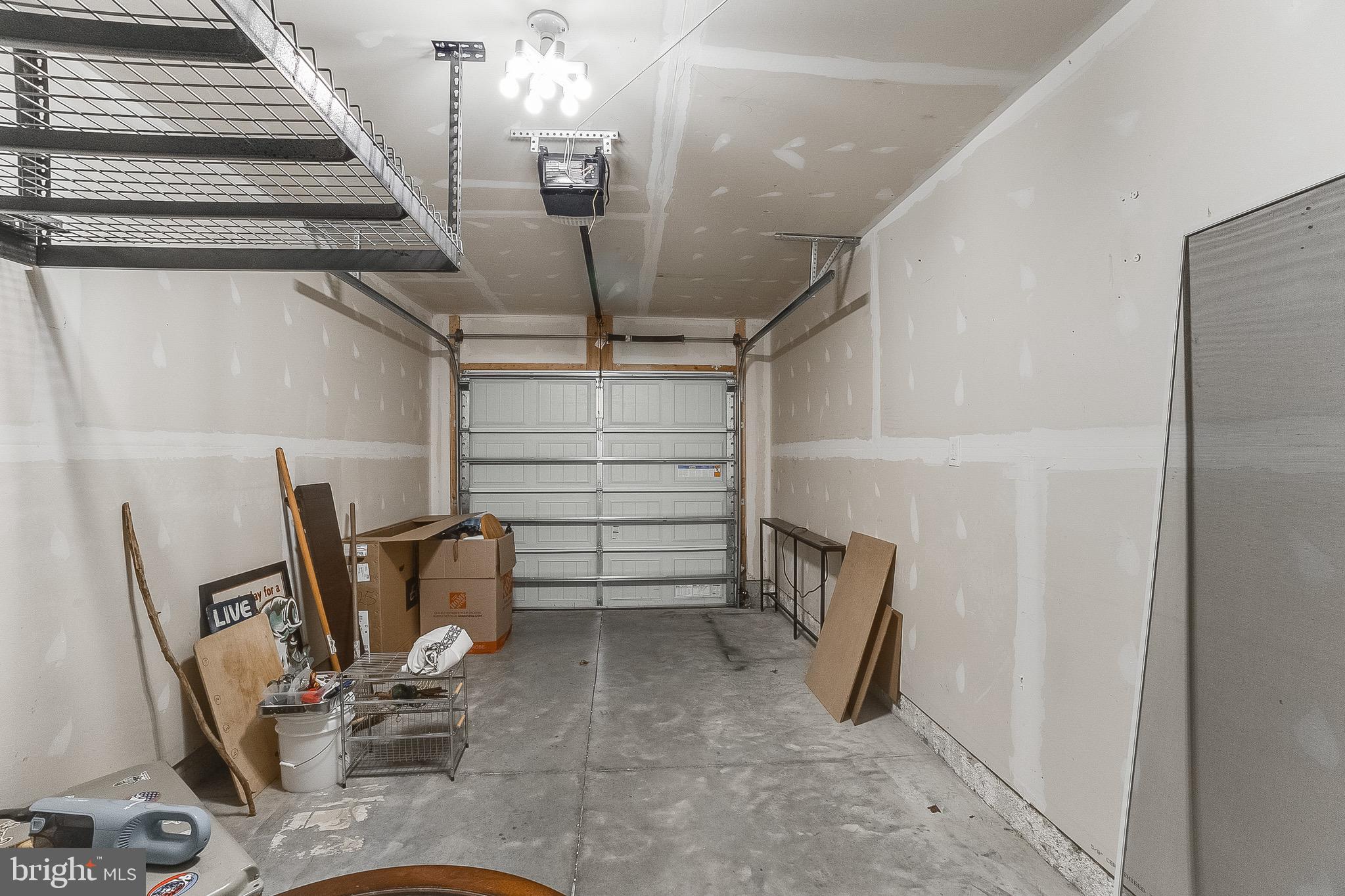 DECATUR FARM - Residential