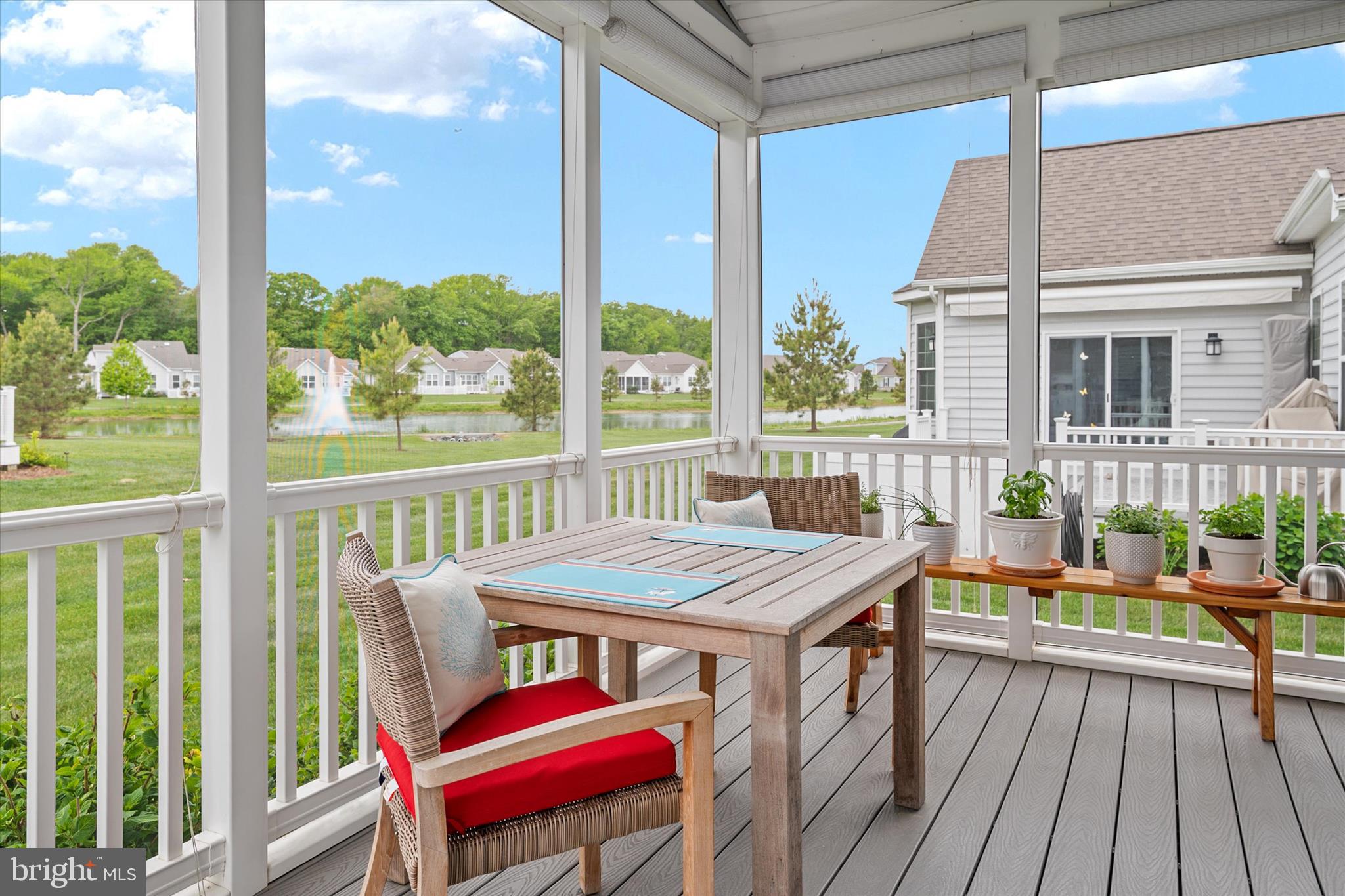 BAY BRIDGE COVE - Residential
