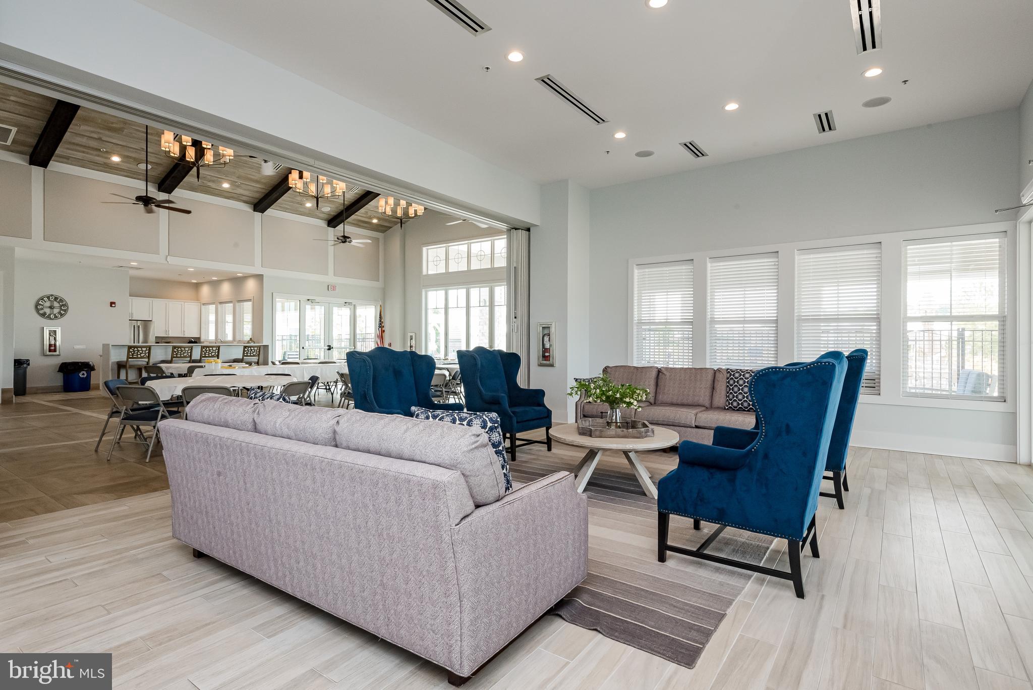 BAY BRIDGE COVE - Residential