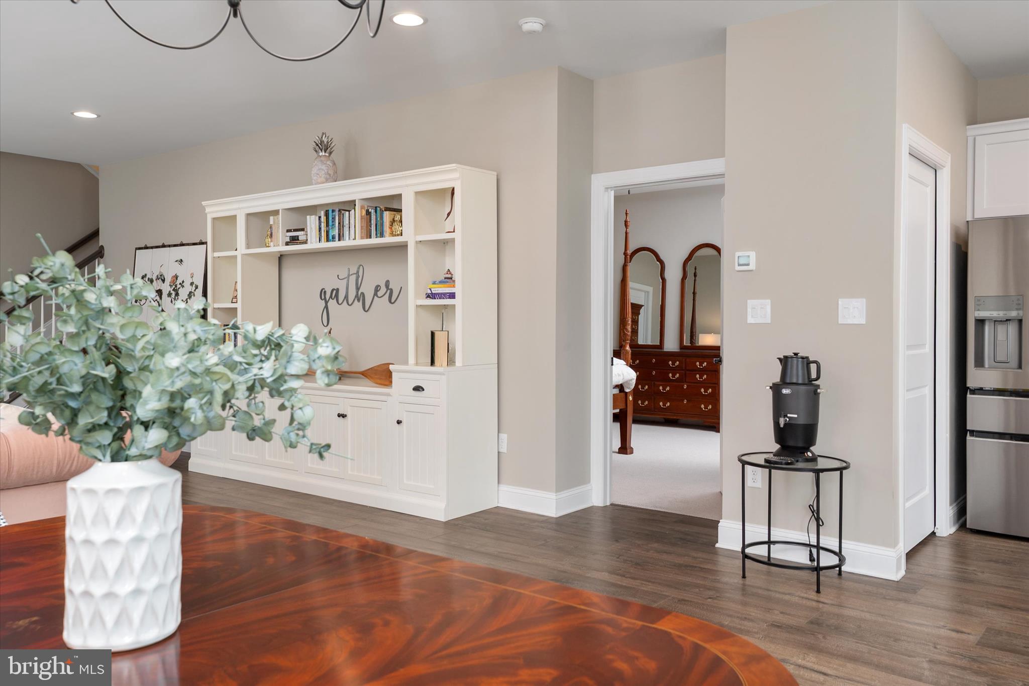 BAY BRIDGE COVE - Residential