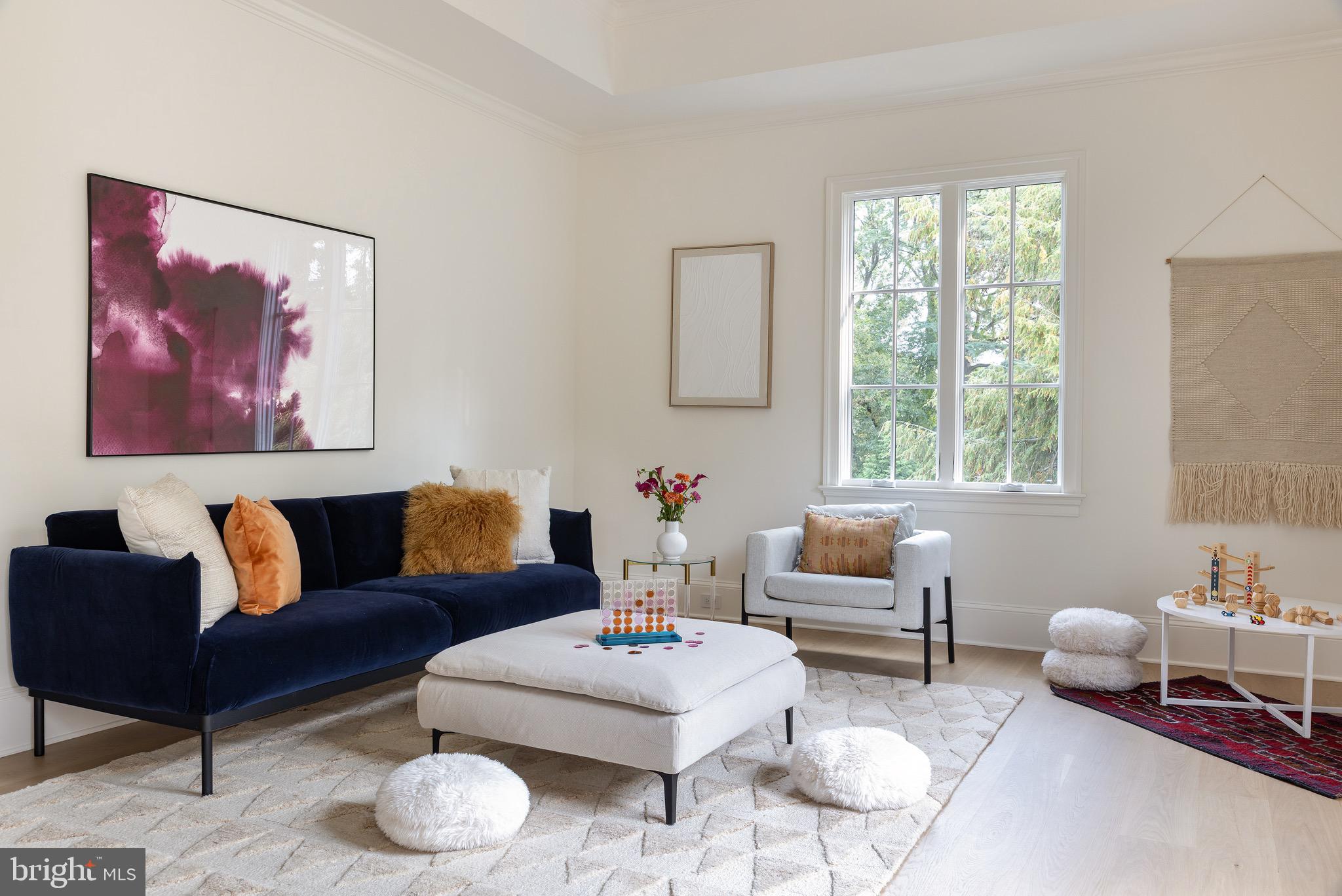 FOREST HILLS - Residential