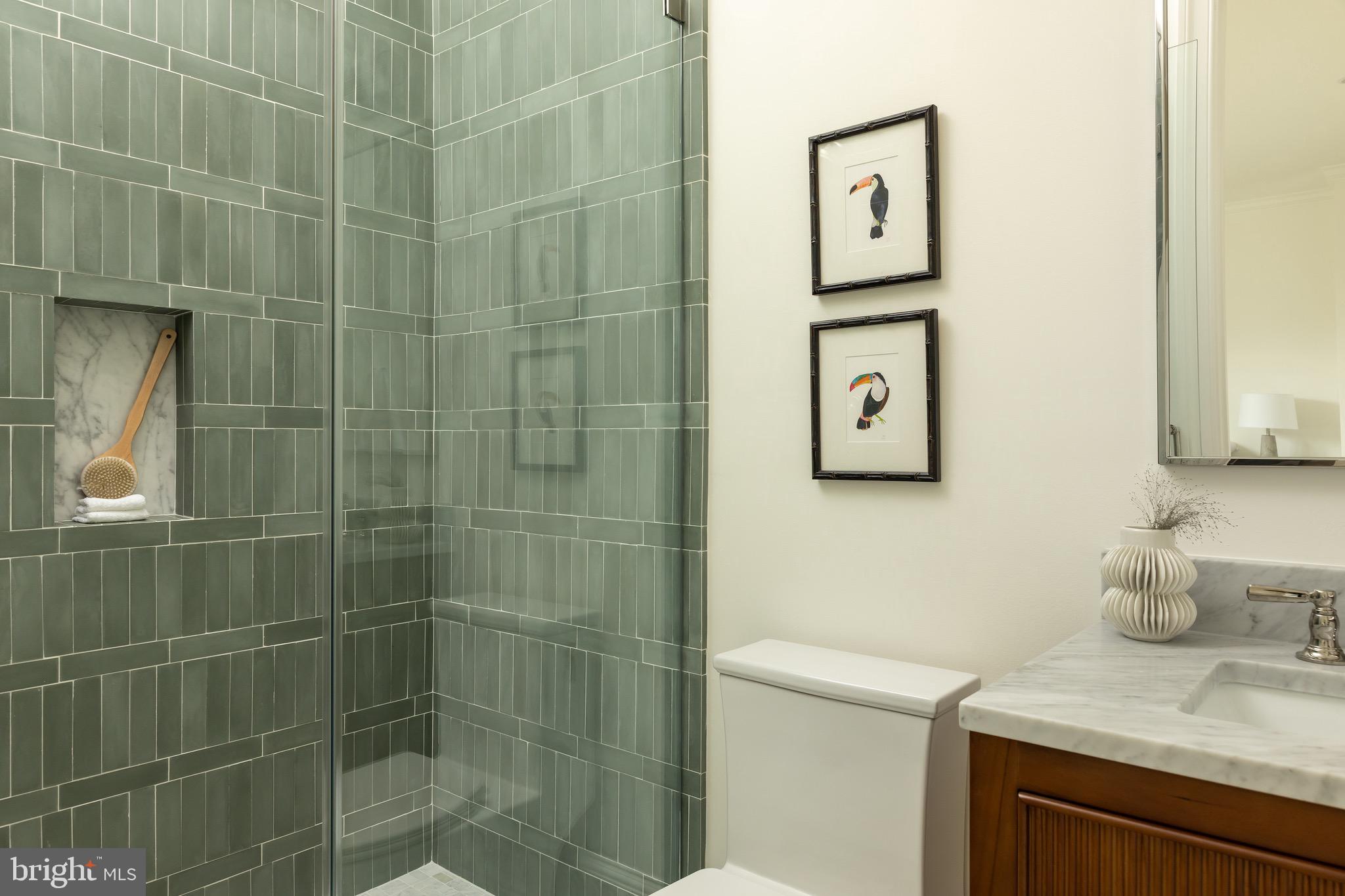 FOREST HILLS - Residential
