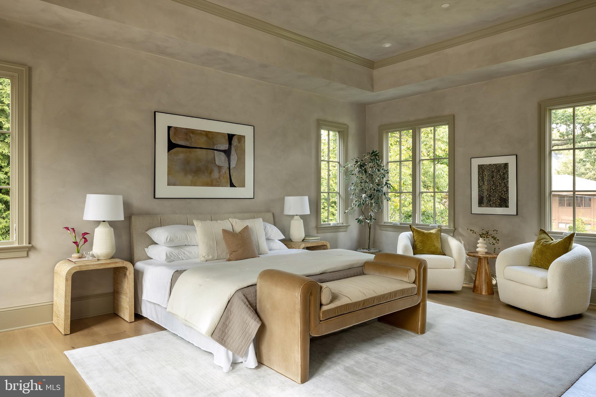 FOREST HILLS - Residential