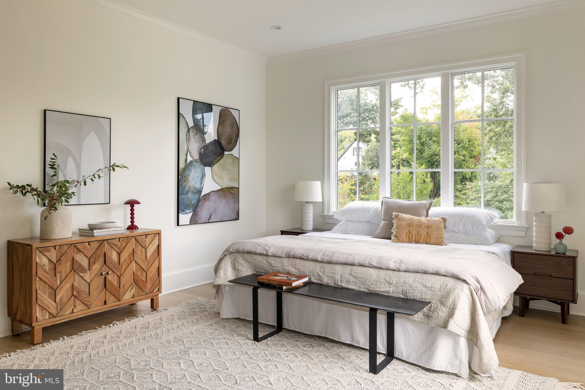 FOREST HILLS - Residential