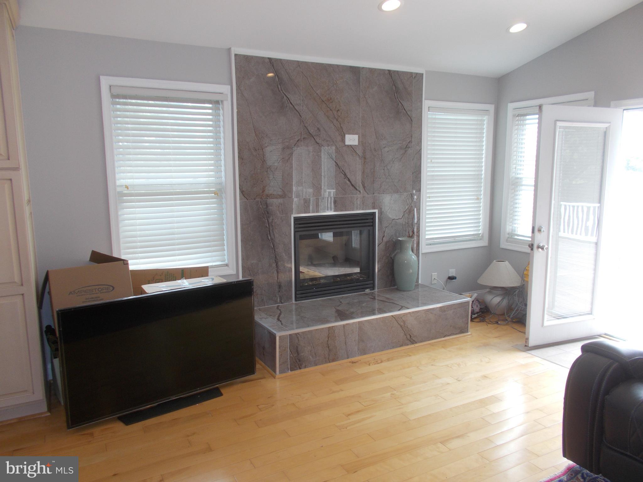 BAYSIDE BEACH - Residential