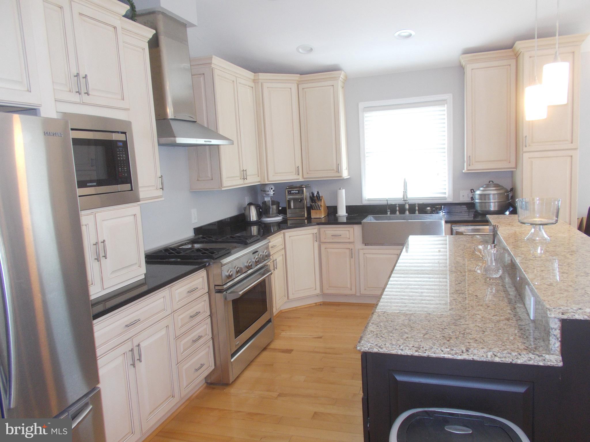 BAYSIDE BEACH - Residential