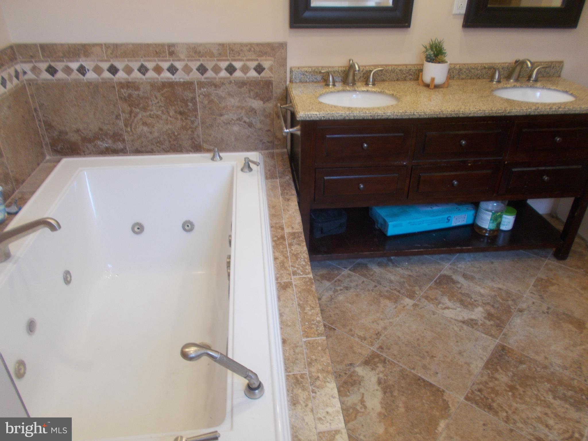 BAYSIDE BEACH - Residential