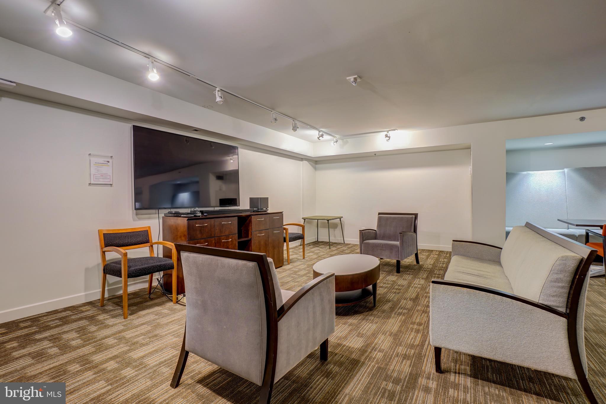 KENWOOD - Residential