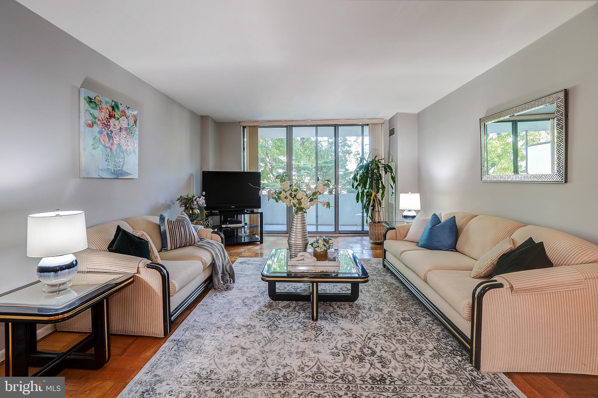 KENWOOD - Residential