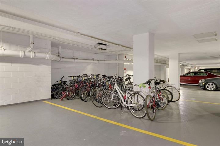 KENWOOD - Residential