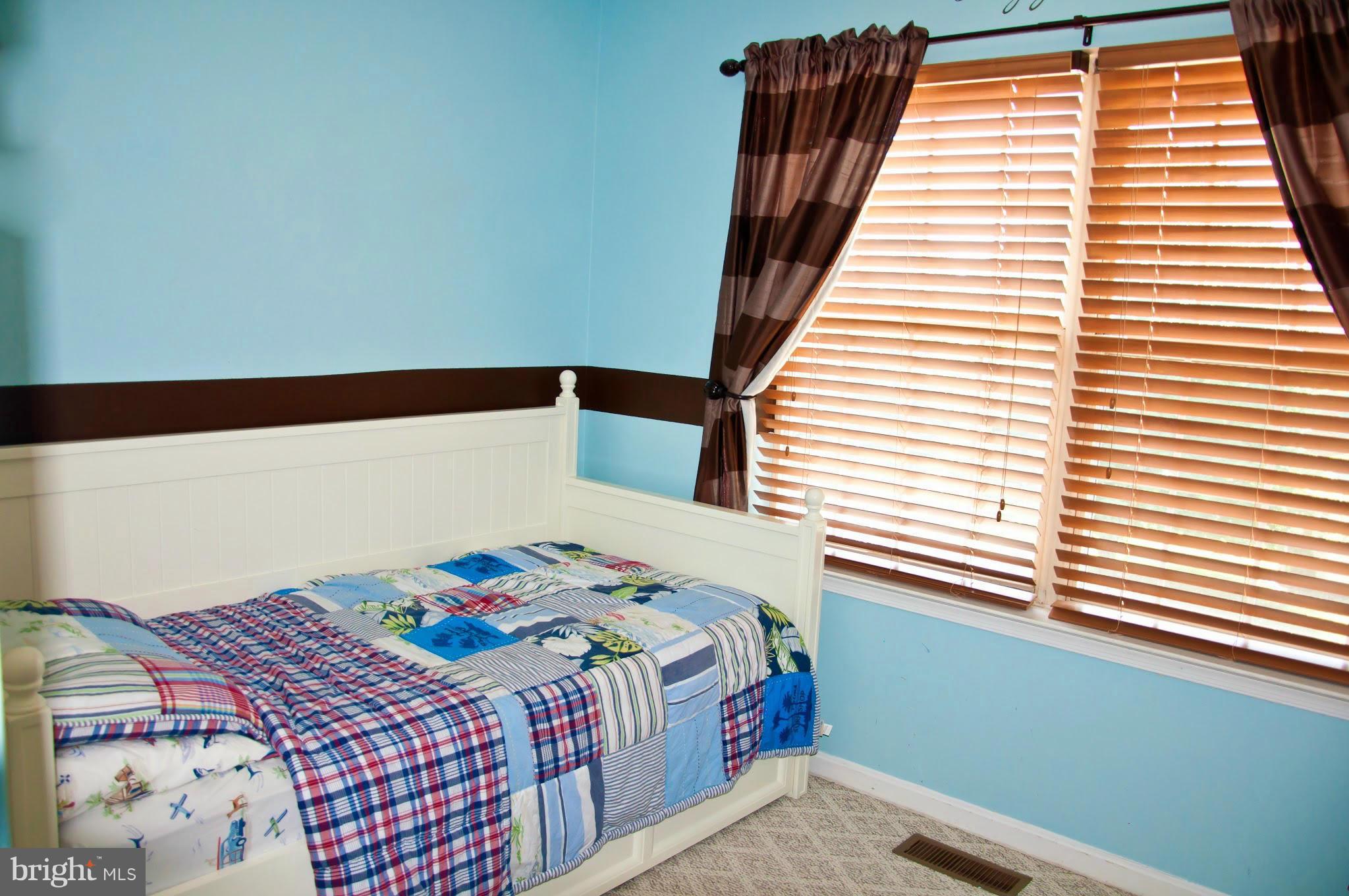 ESSINGTON PLAT 2 - Residential Lease