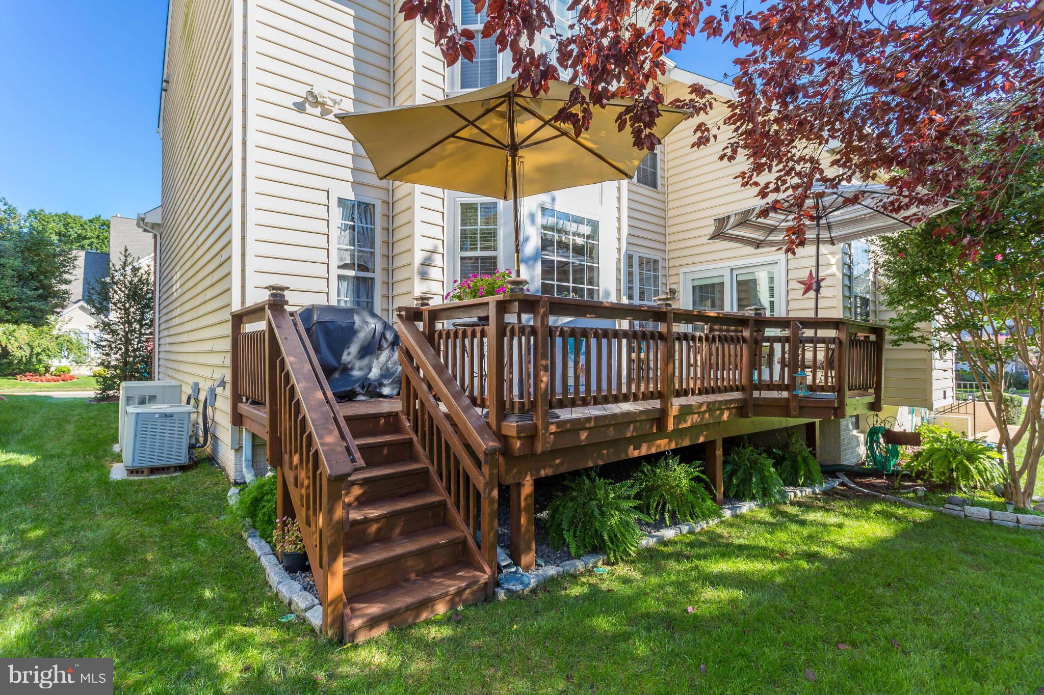 BELMONT CENTER - Residential