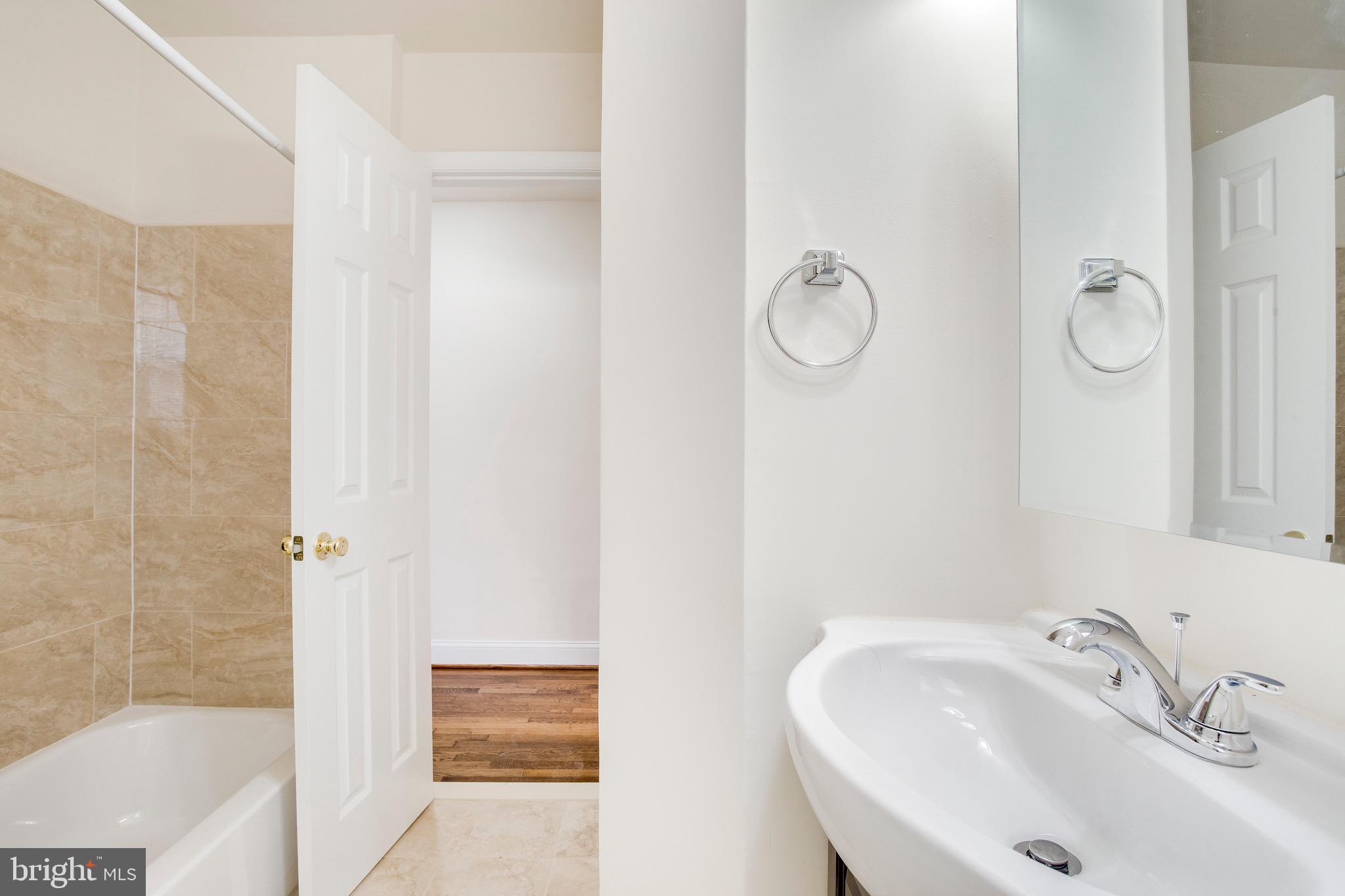 ALLENDALE - Residential Lease