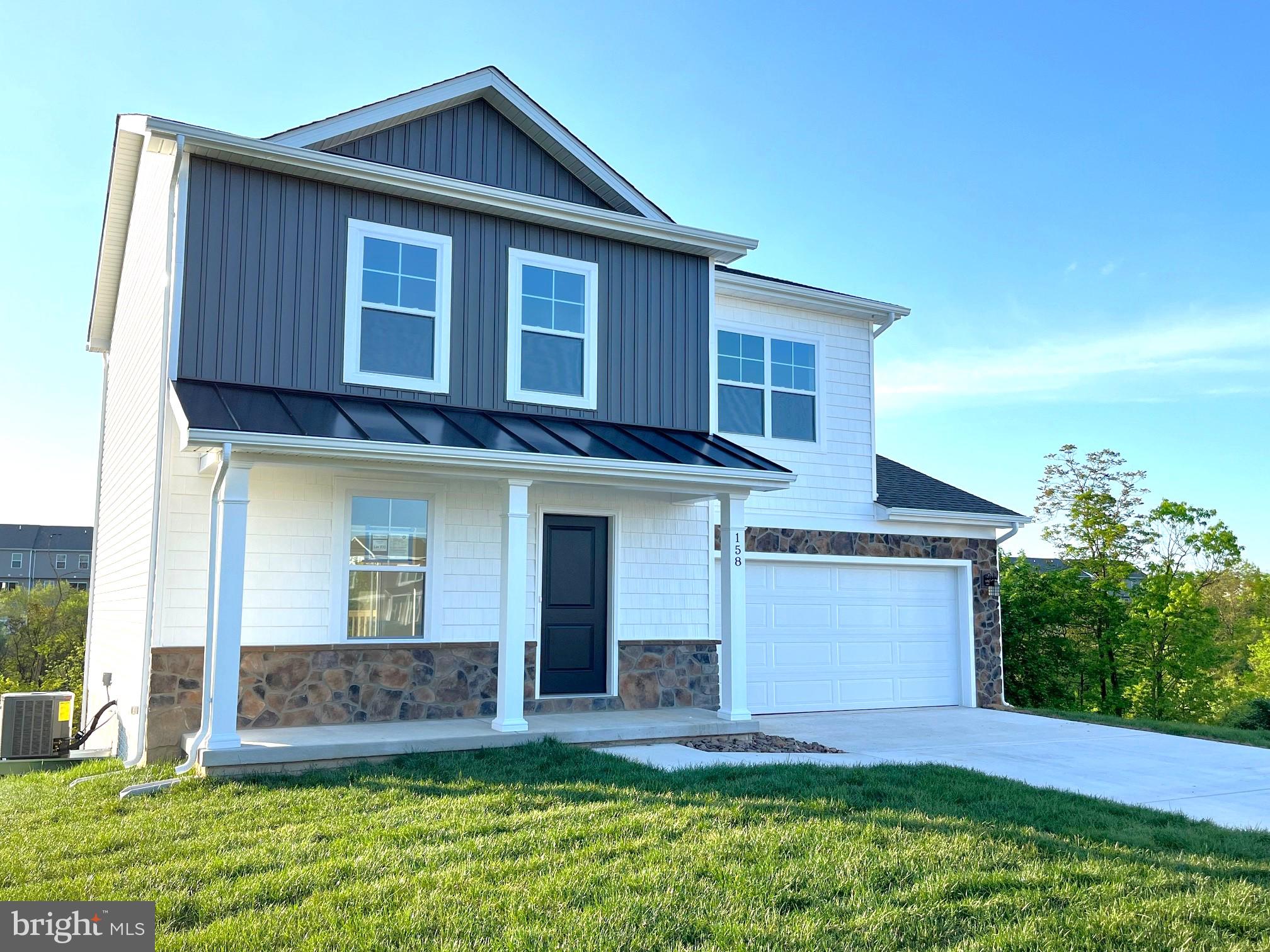 HERITAGE HILLS - Residential