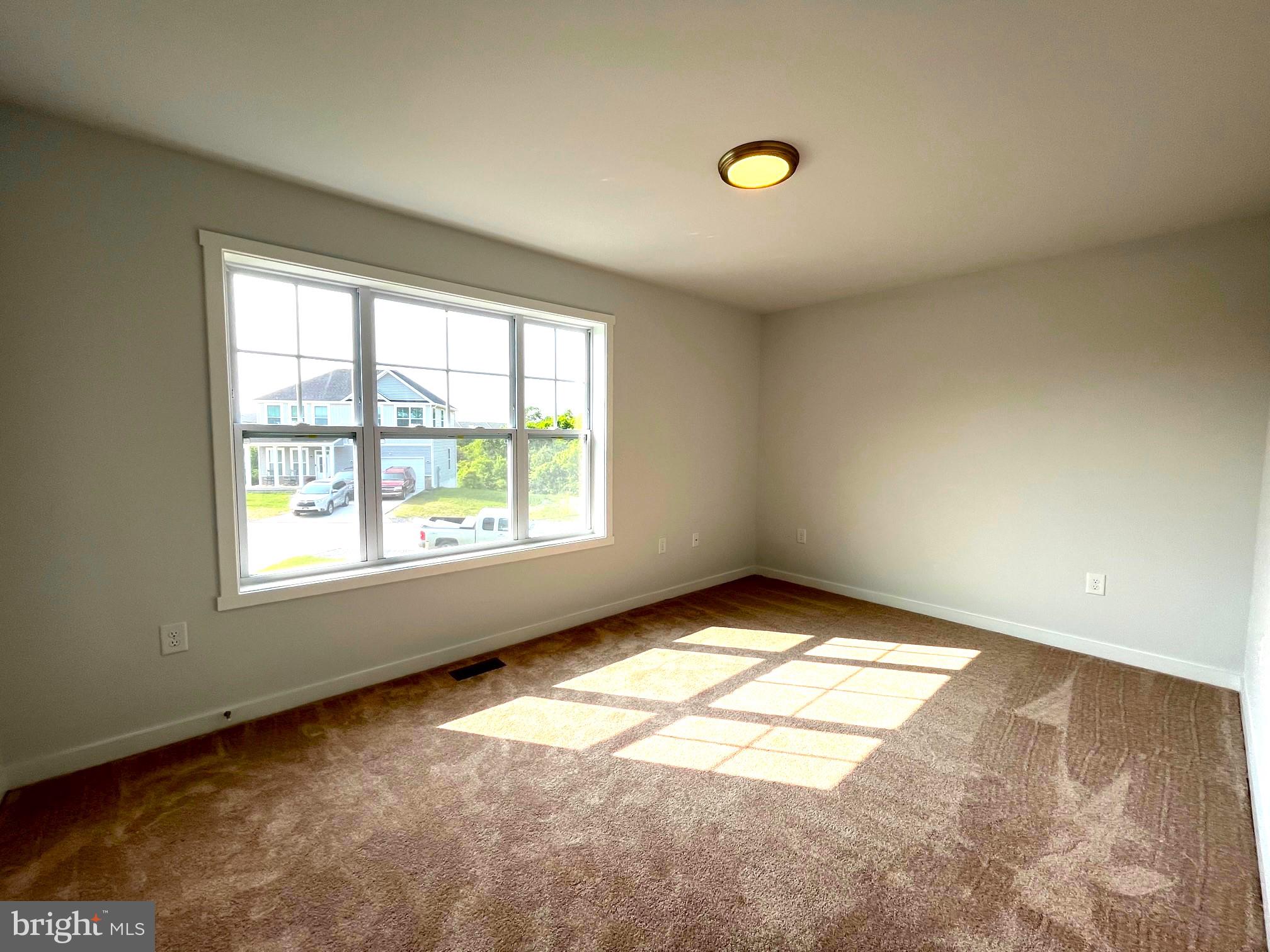 HERITAGE HILLS - Residential