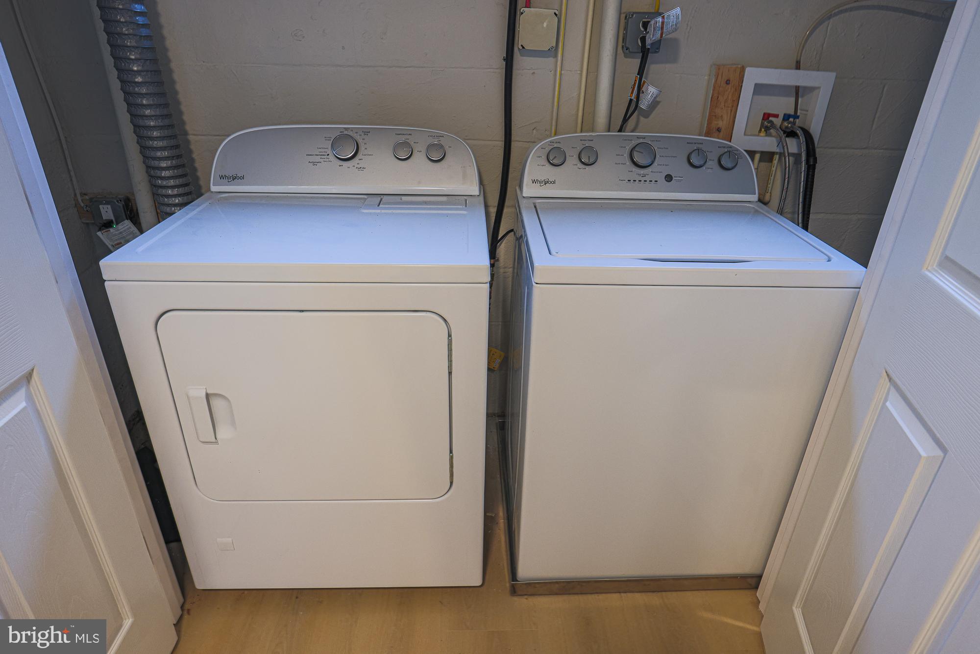 HILLENDALE - Residential