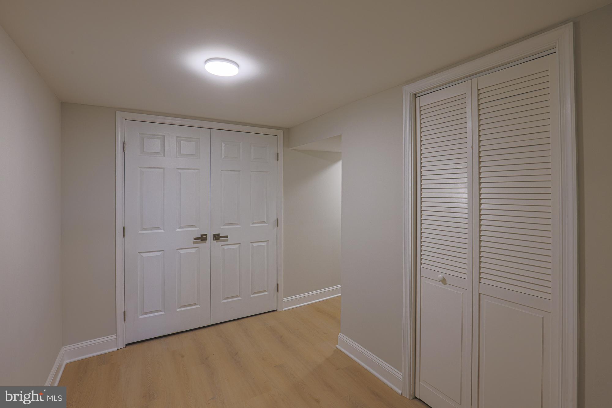 HILLENDALE - Residential