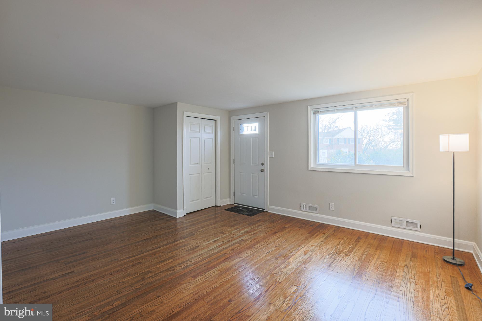 HILLENDALE - Residential