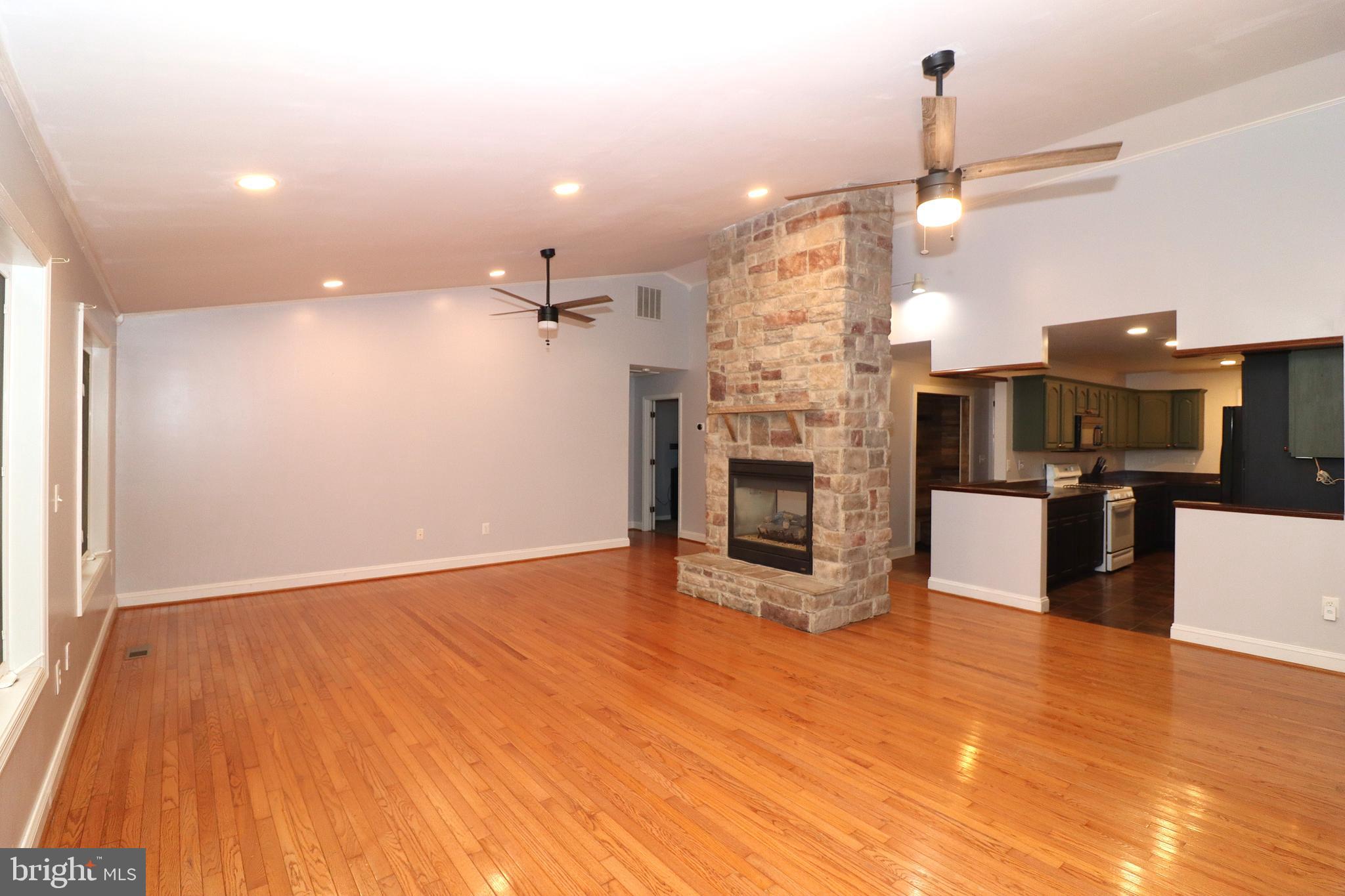 LAKE OF THE WOODS - Residential