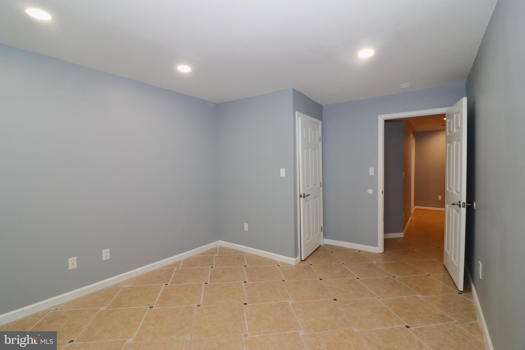 LAKE OF THE WOODS - Residential