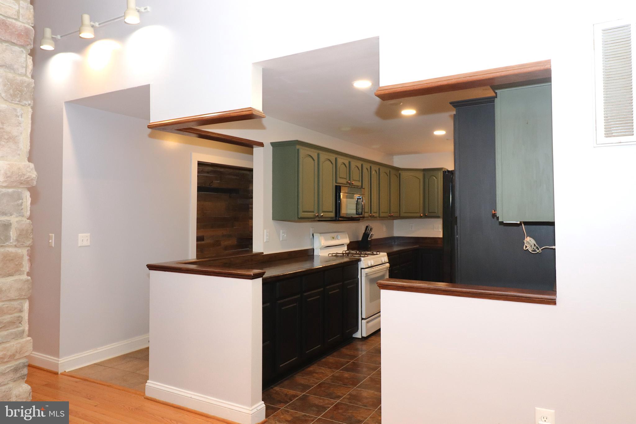 LAKE OF THE WOODS - Residential