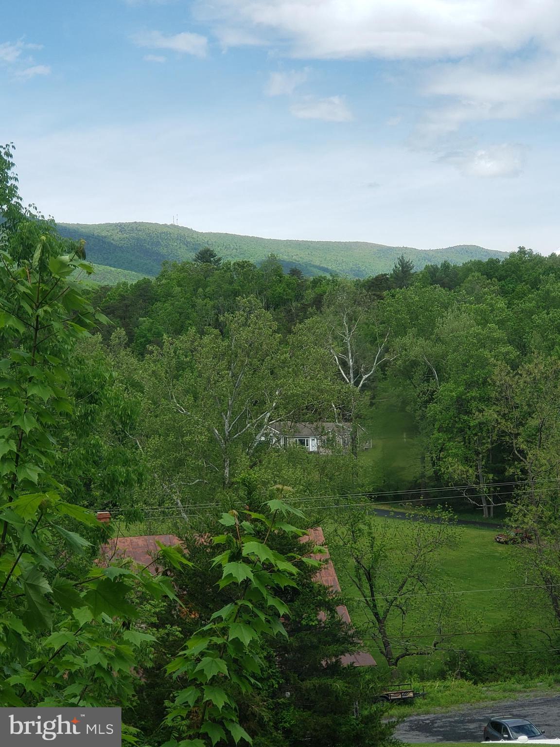 THE HILL CONDOS - Residential