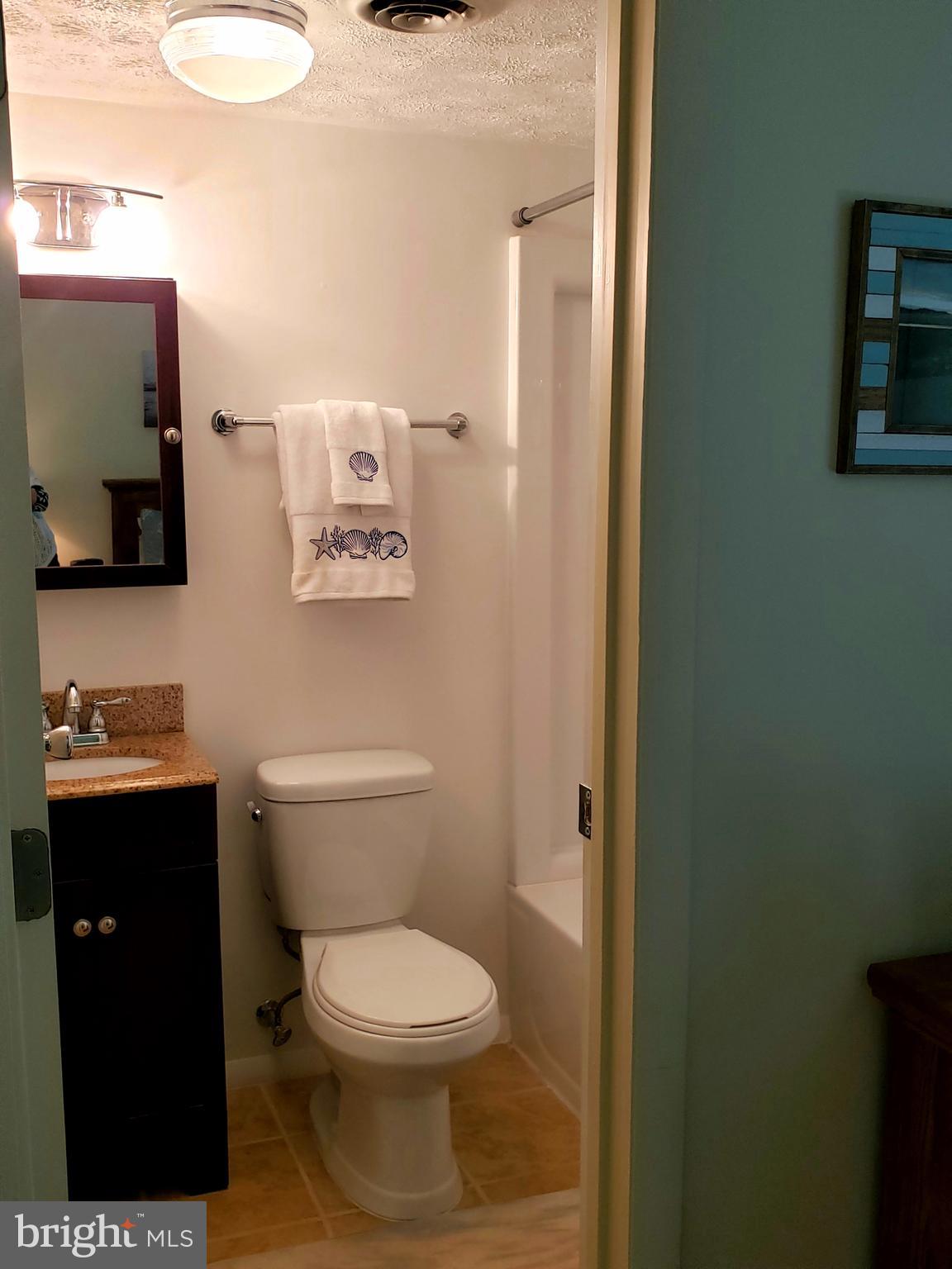 THE HILL CONDOS - Residential