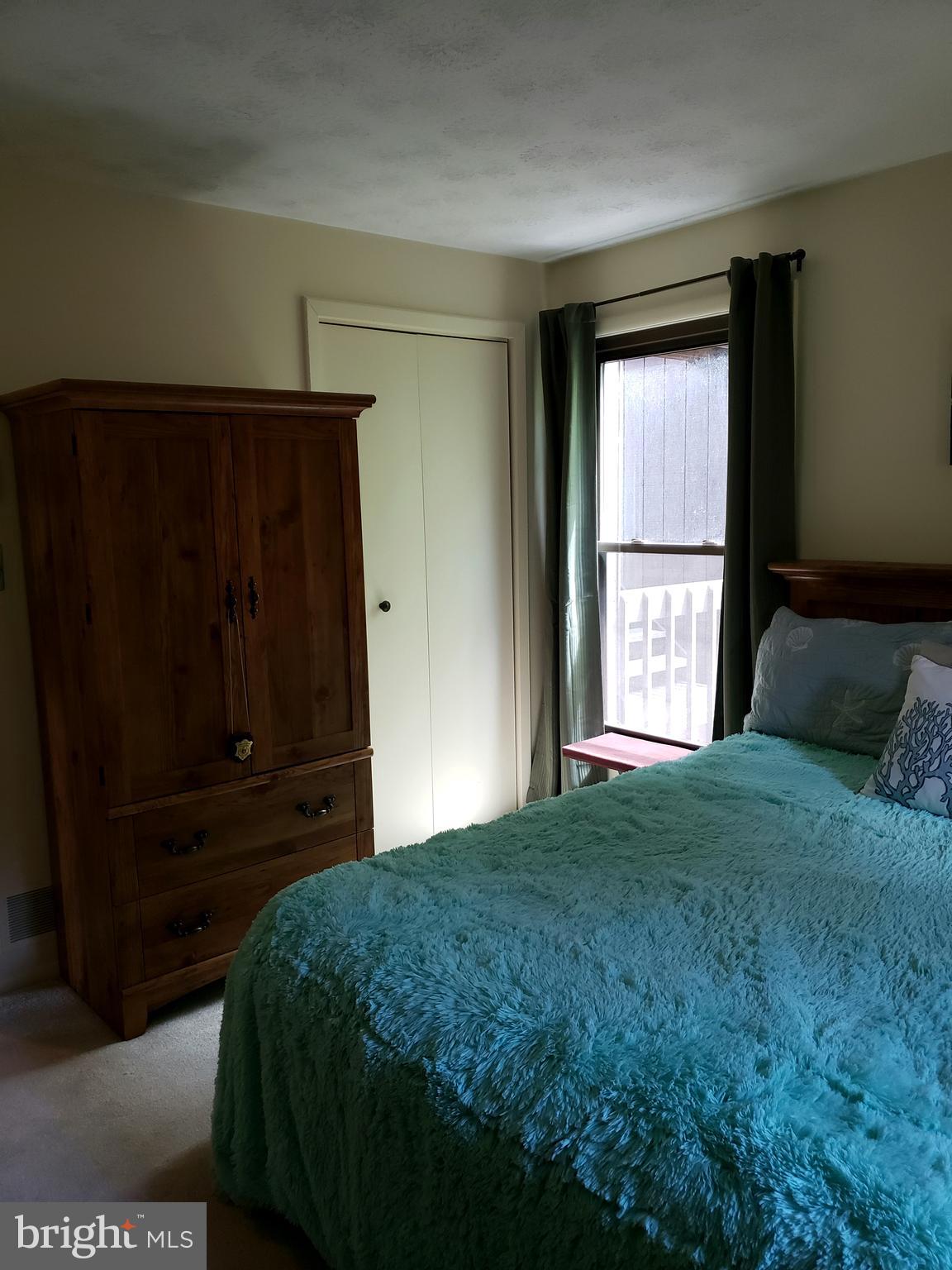 THE HILL CONDOS - Residential