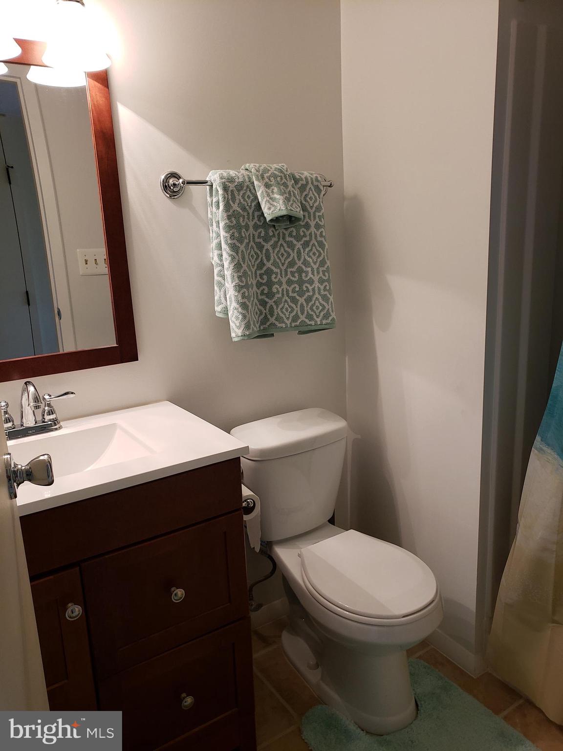 THE HILL CONDOS - Residential