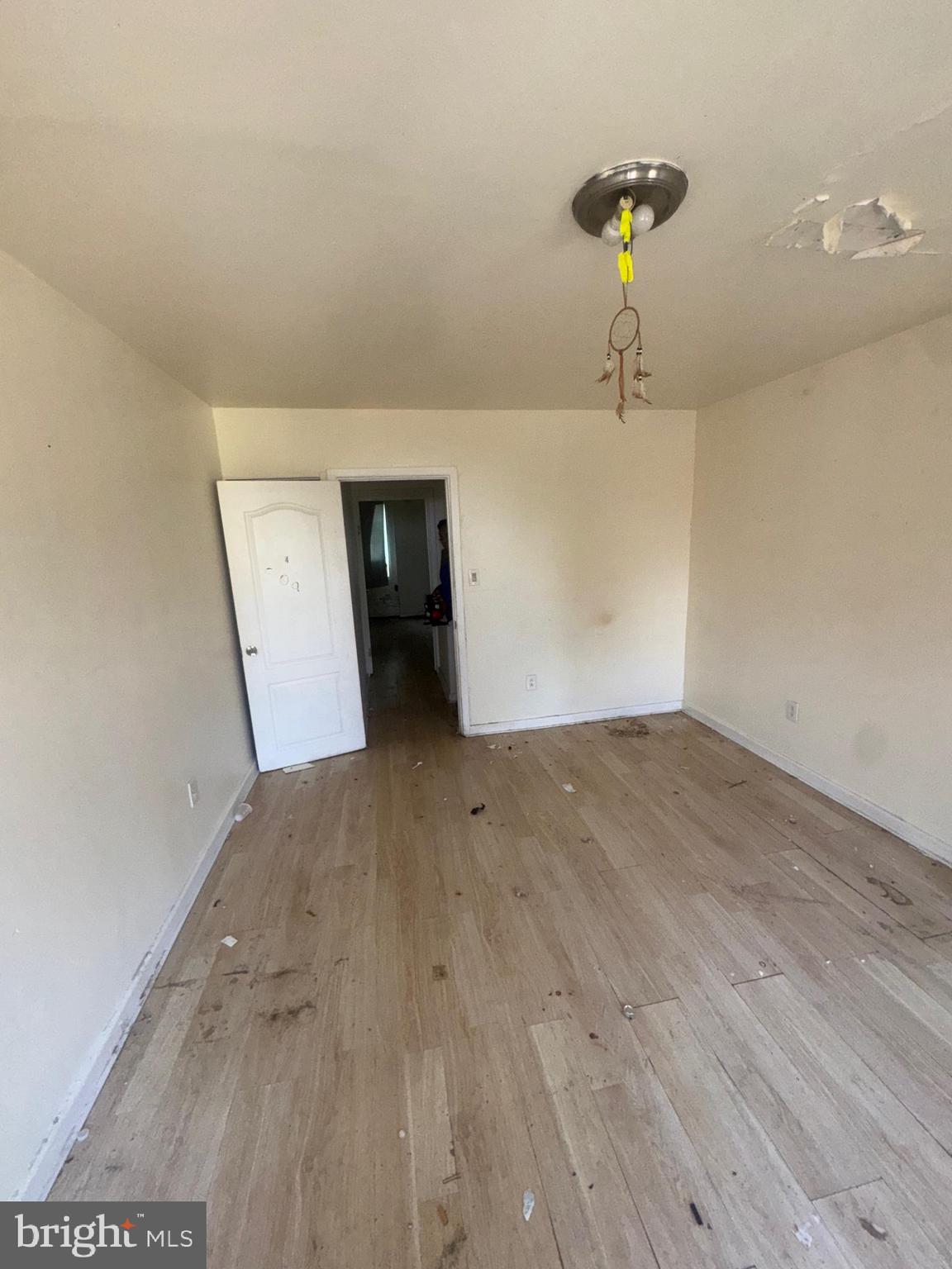 SANDTOWN-WINCHESTER - Residential