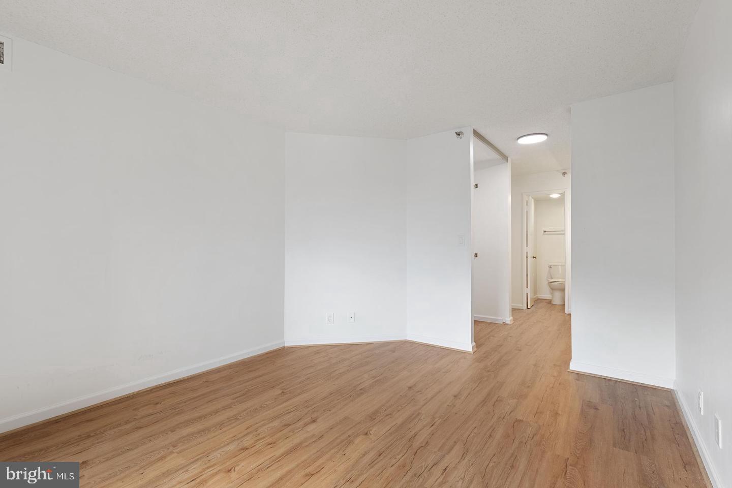 ALTA VISTA - Residential Lease