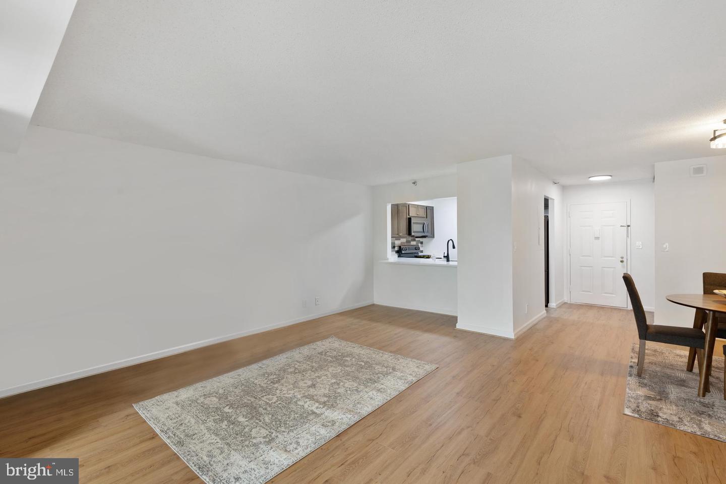 ALTA VISTA - Residential Lease