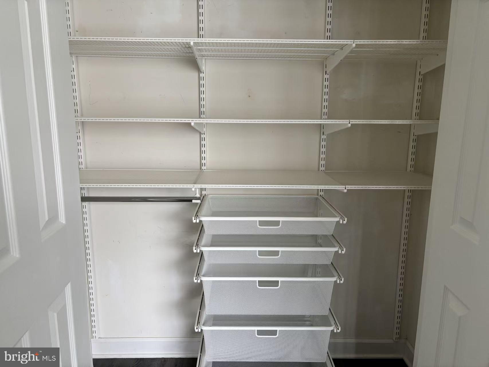 EDGEWATER AT TOWN CENTER - Residential Lease