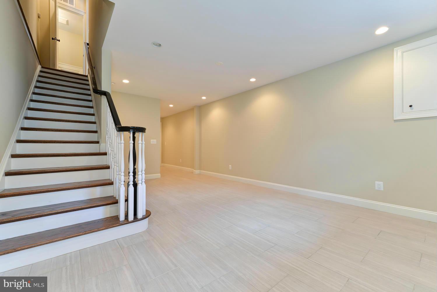 OLD TOWN - Residential