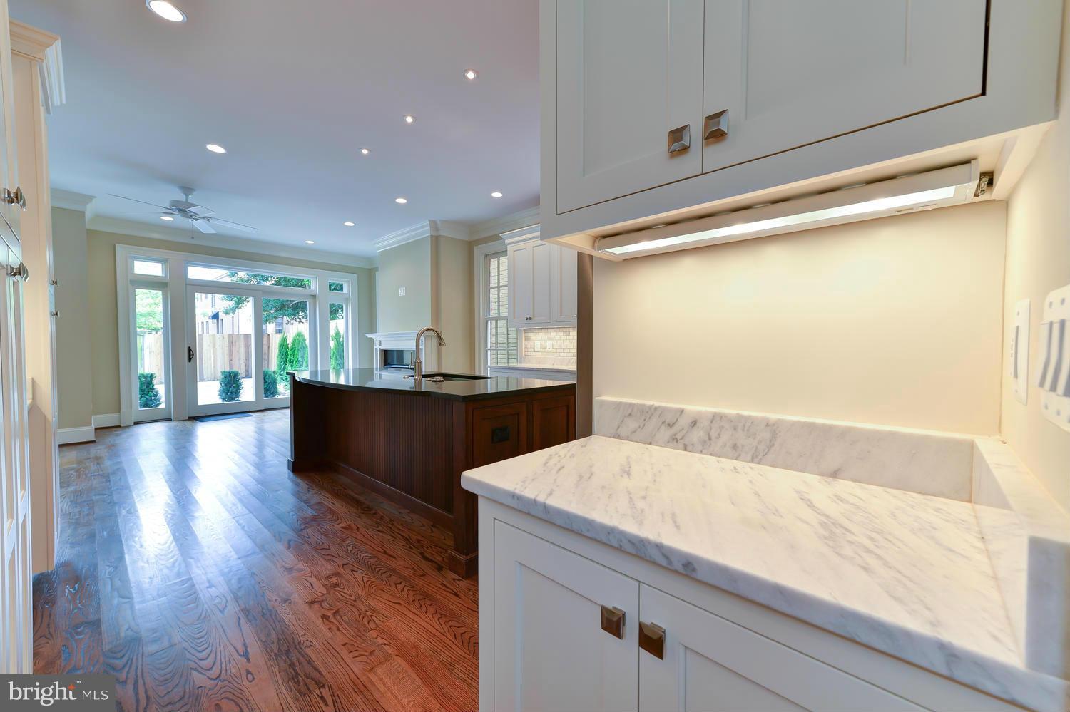 OLD TOWN - Residential