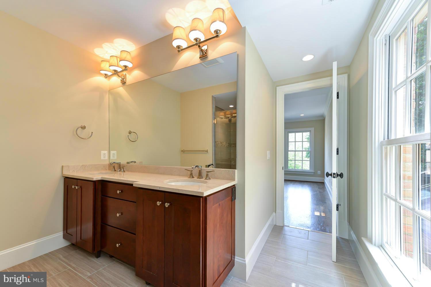 OLD TOWN - Residential