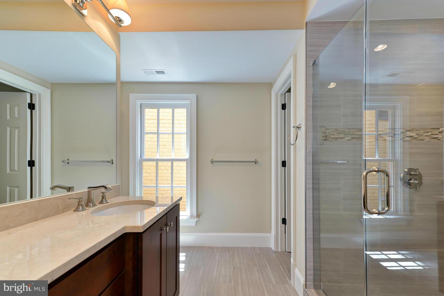 OLD TOWN - Residential