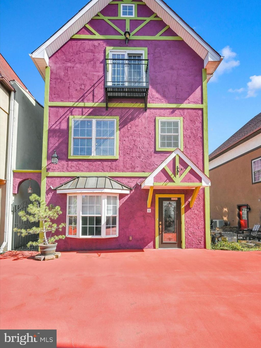 Photo of 5 S Village Circle, Reinholds, PA 17569 (MLS # PALA2048280)