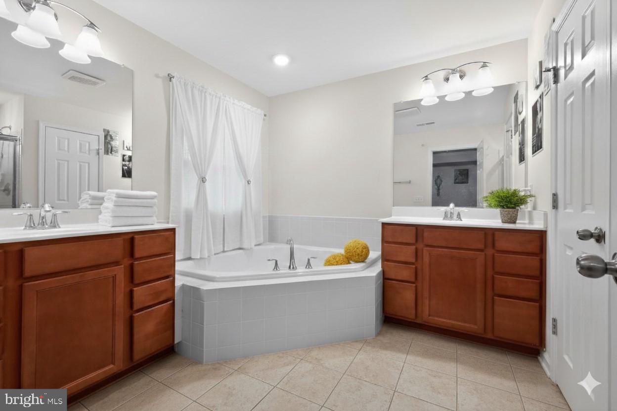 JEFFERSON PLACE - Residential