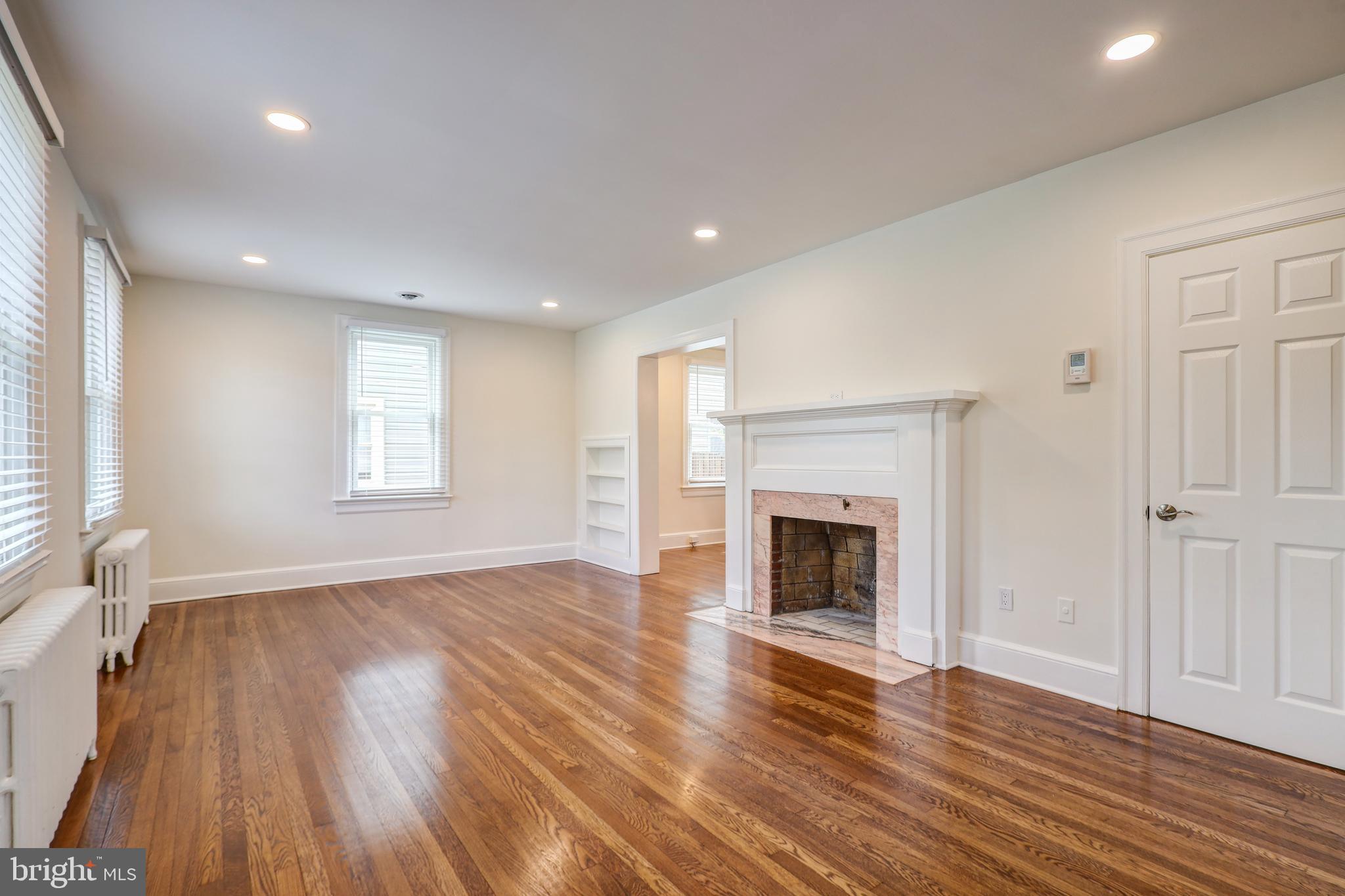 BATTERY PARK - Residential Lease