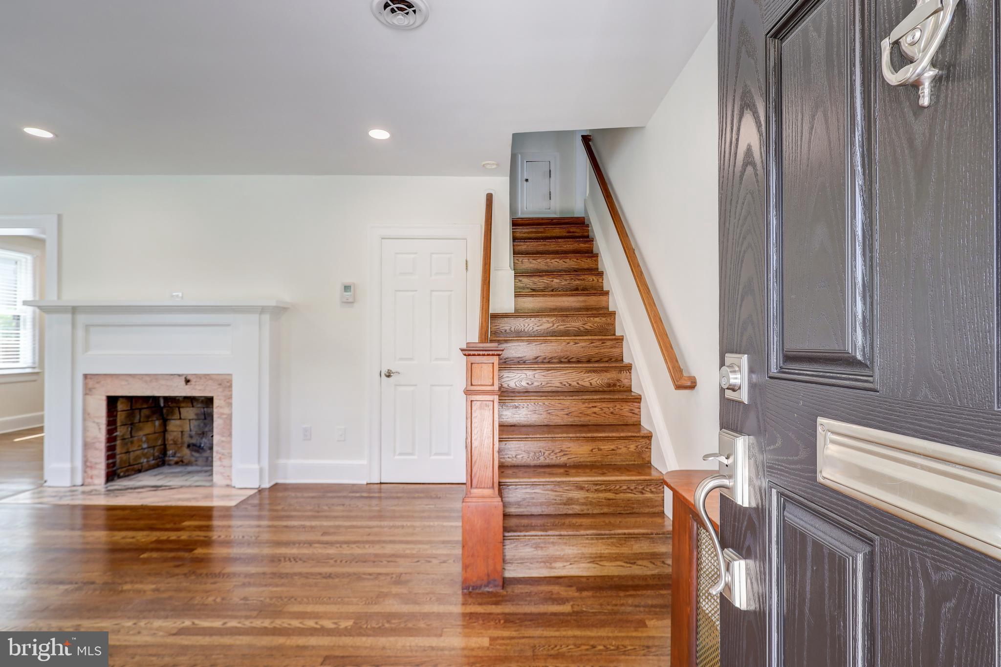 BATTERY PARK - Residential Lease