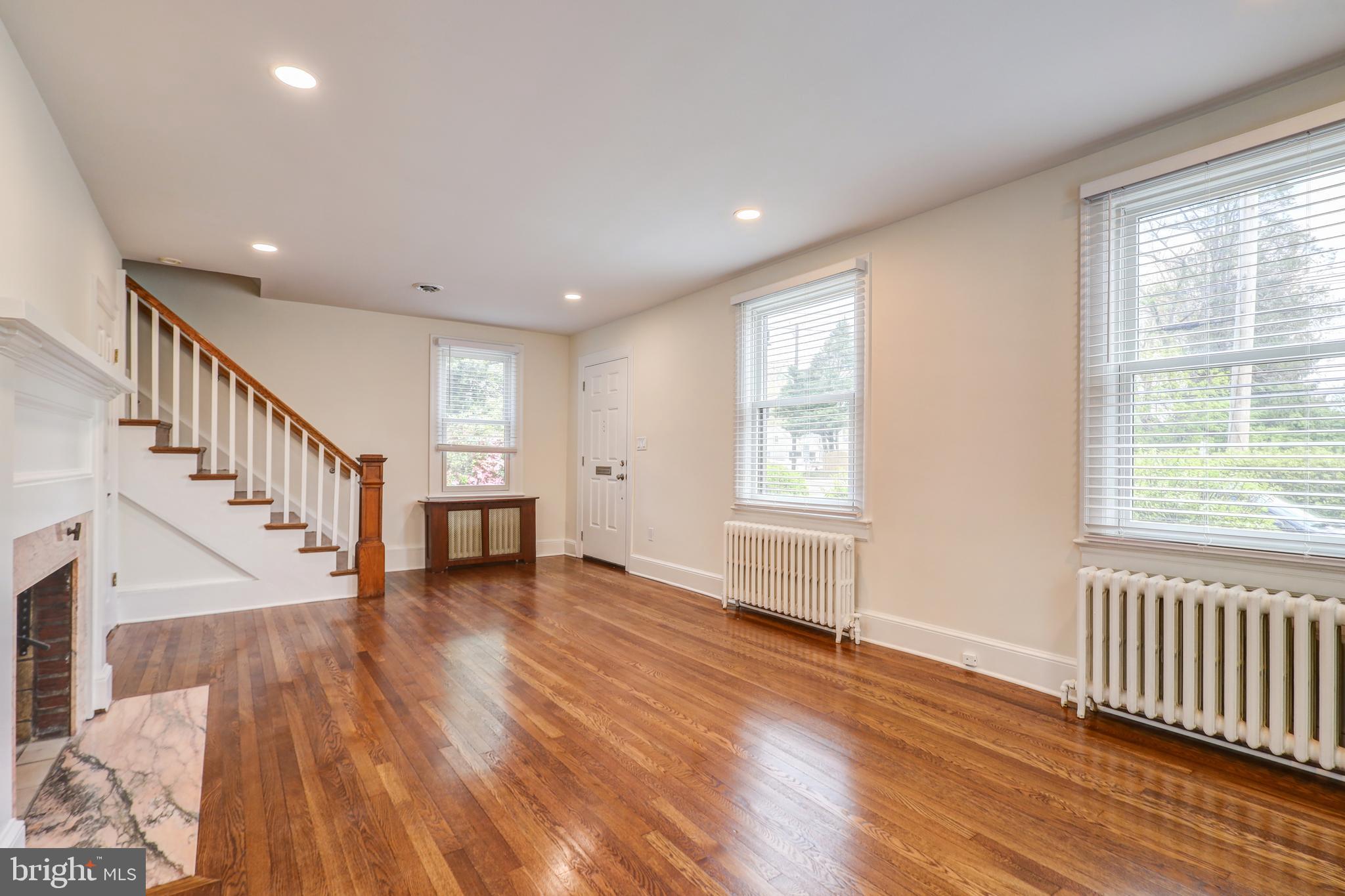 BATTERY PARK - Residential Lease