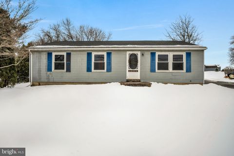 Tiny photo for 1355 Zimmerman Road, CARLISLE, PA 17015 (MLS # PACB2050568)