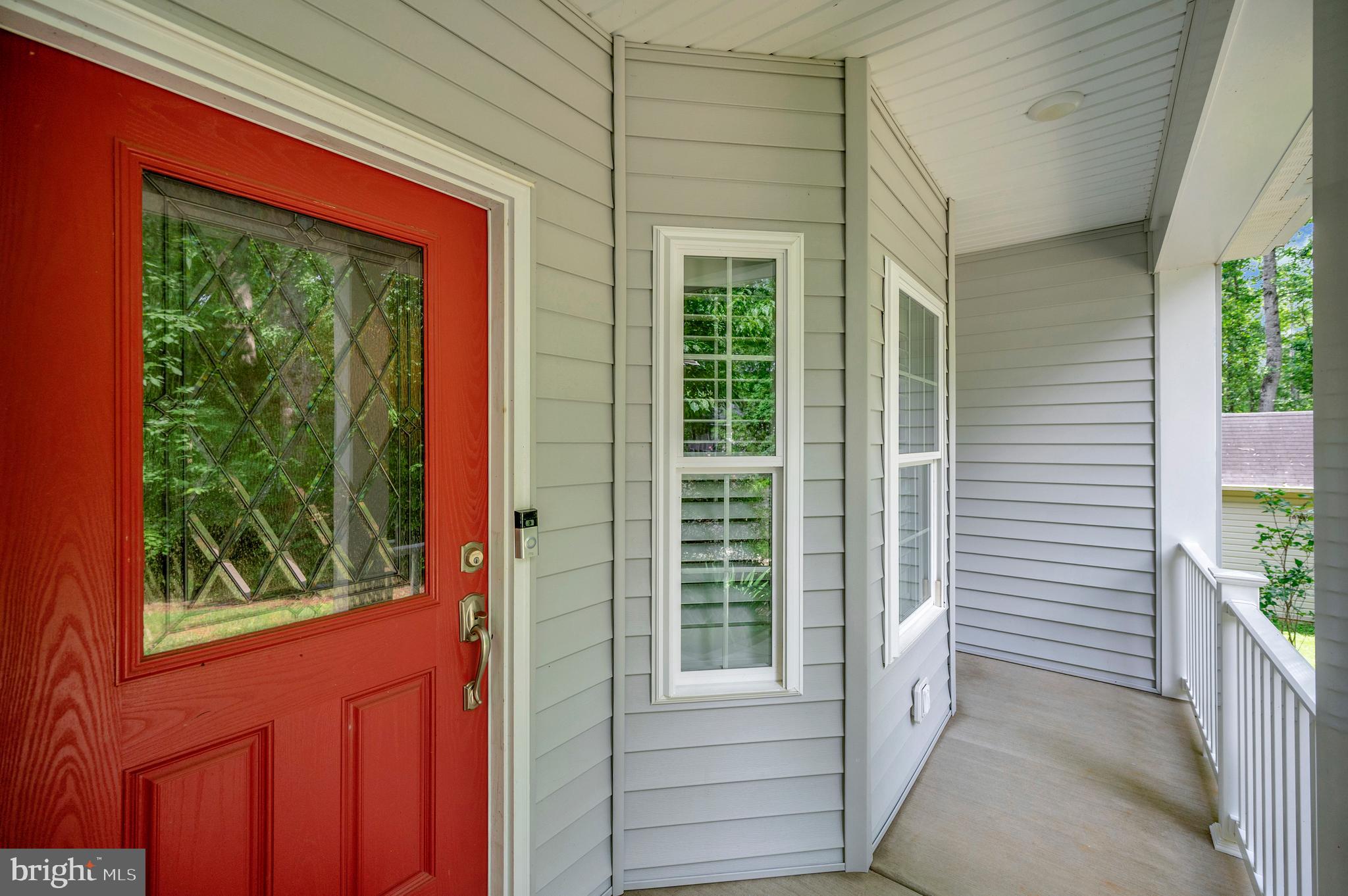 106 CLOVERHILL COURT